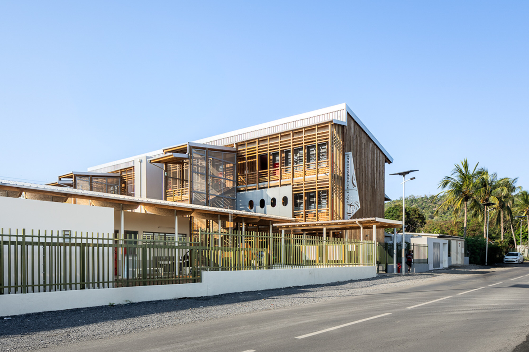 Sergio Grazia_AROM_Architecte_Mayotte_Pôle Aéronautique Pamandzi
